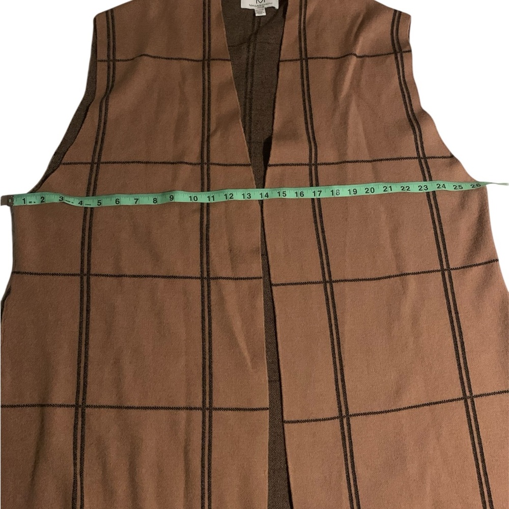 Magaschoni Brown and Black Vest with Windowpane Pattern - Picture 3 of 6